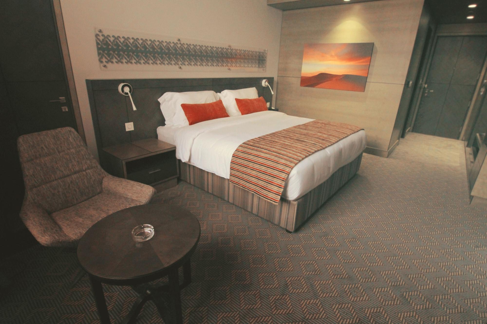 ไอลา บาวาดี โฮเต็ล Hotel อัลอิน ภายนอก รูปภาพ